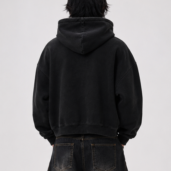 Felpa Oversize Skull Novera nera con grafica teschio rossa