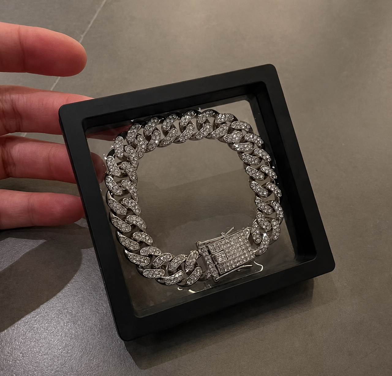 Bracciale Cuban ghiacciato Novera con zirconi CZ