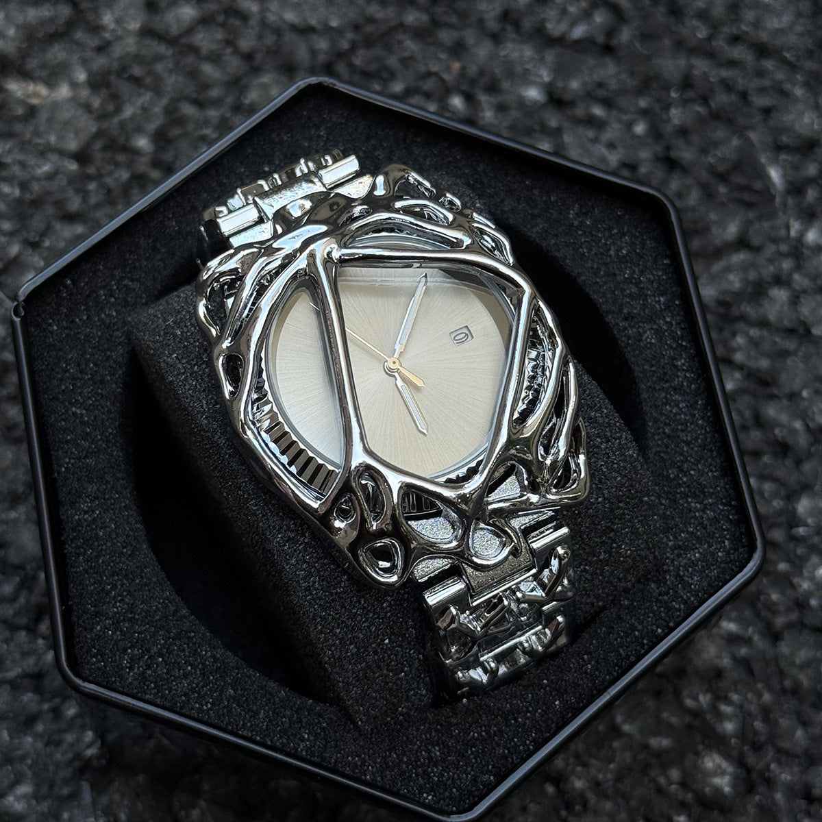 Orologio Venom Novera con quadrante e bracciale in metallo