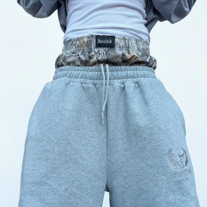 Pantaloni tuta baggy Novera in tessuto felpato con vestibilità ampia